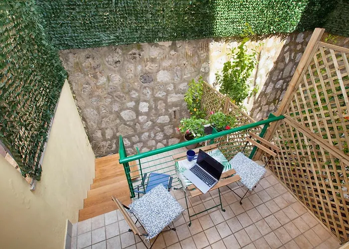 Millie's Place Pensionat 3*